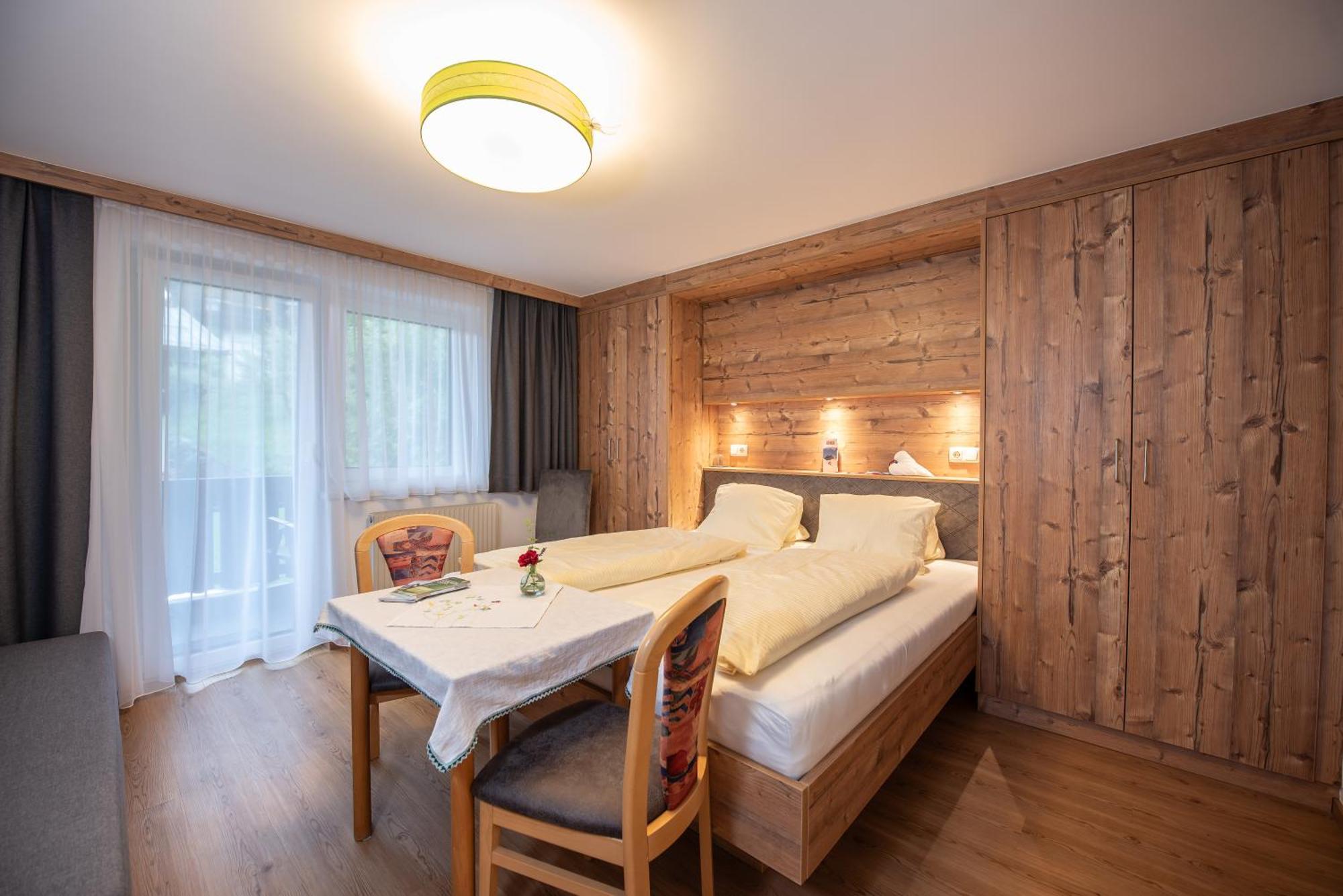 Haus Scharler, Talstation Hotel Neukirchen am Großvenediger Kültér fotó